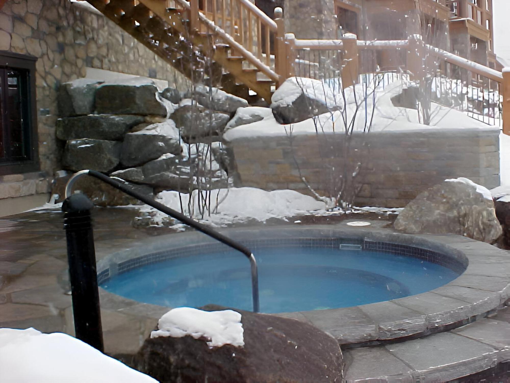 Luxurious Equinoxe Ski-In/Ski-Out مونت تريمبلانت المظهر الخارجي الصورة