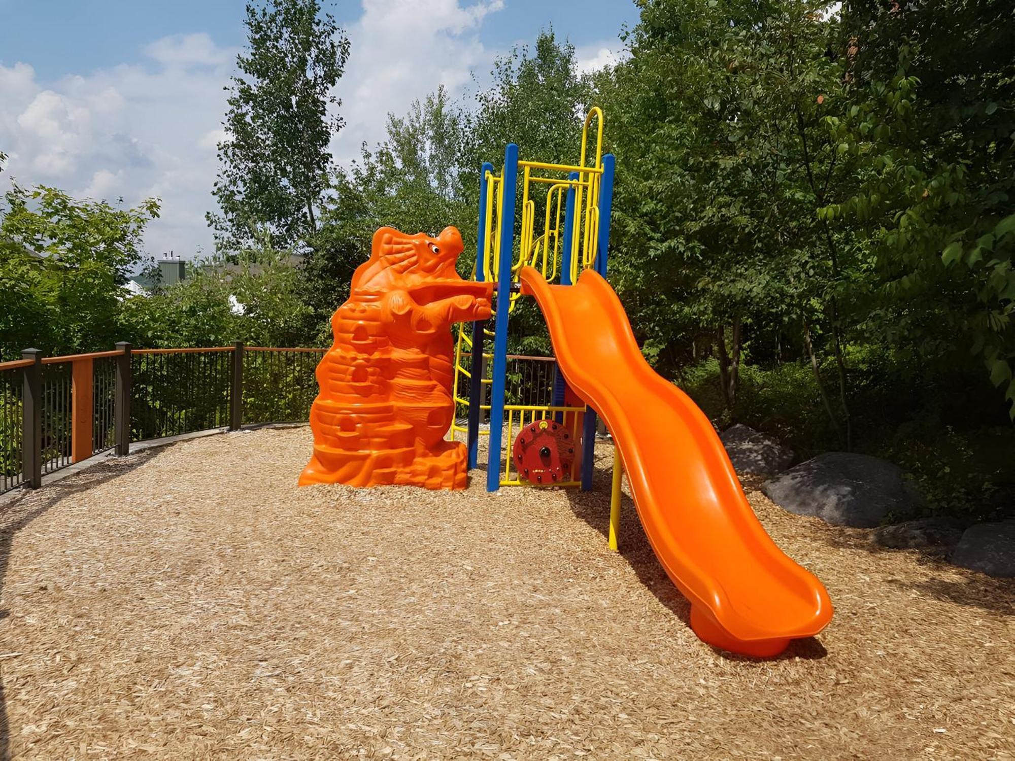 Luxurious Equinoxe Ski-In/Ski-Out مونت تريمبلانت المظهر الخارجي الصورة